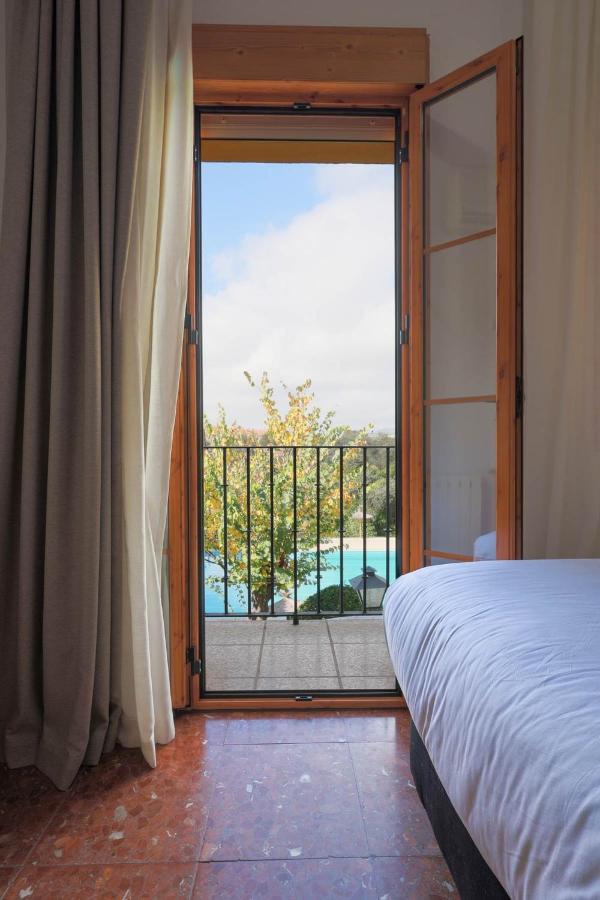 Hotel Tugasa El Almendral Setenil De Las Bodegas Eksteriør bilde