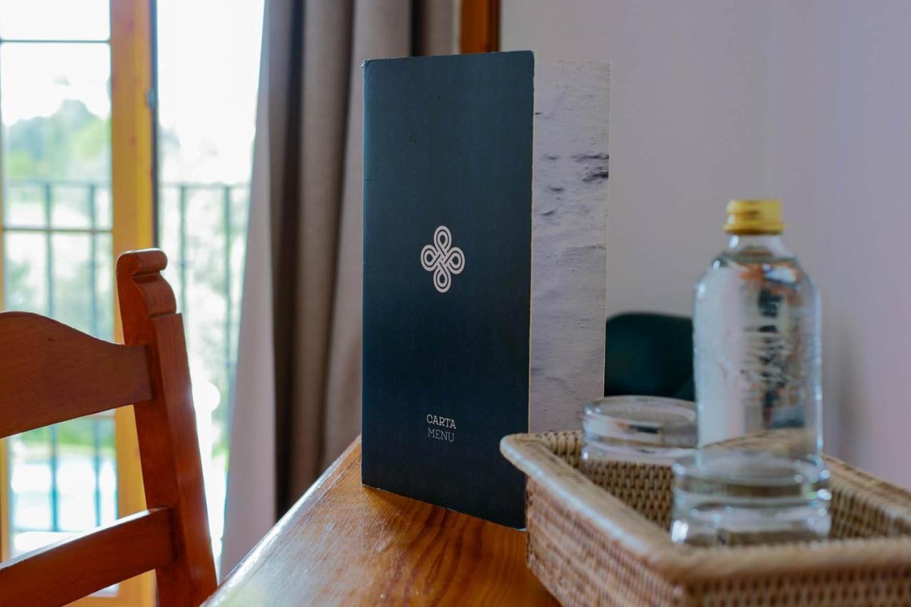 Hotel Tugasa El Almendral Setenil De Las Bodegas Eksteriør bilde